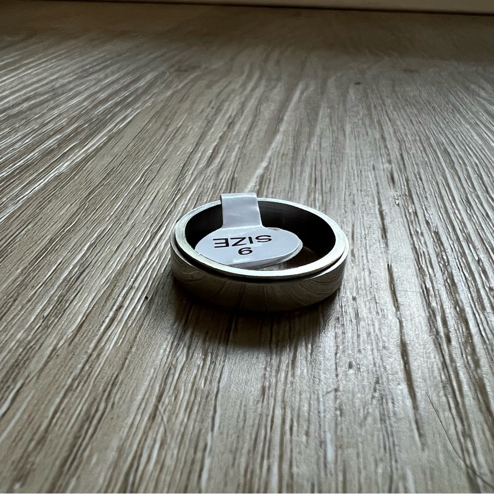 NEW - Size 9 - 💍 Anti-Anxiety Ring - Picture 3 of 8